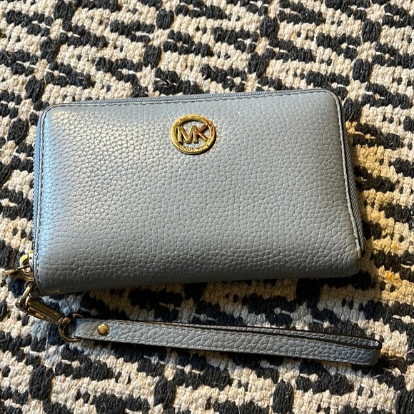 MICHAEL Michael Kors Handbags - Michael Kors Wristlet